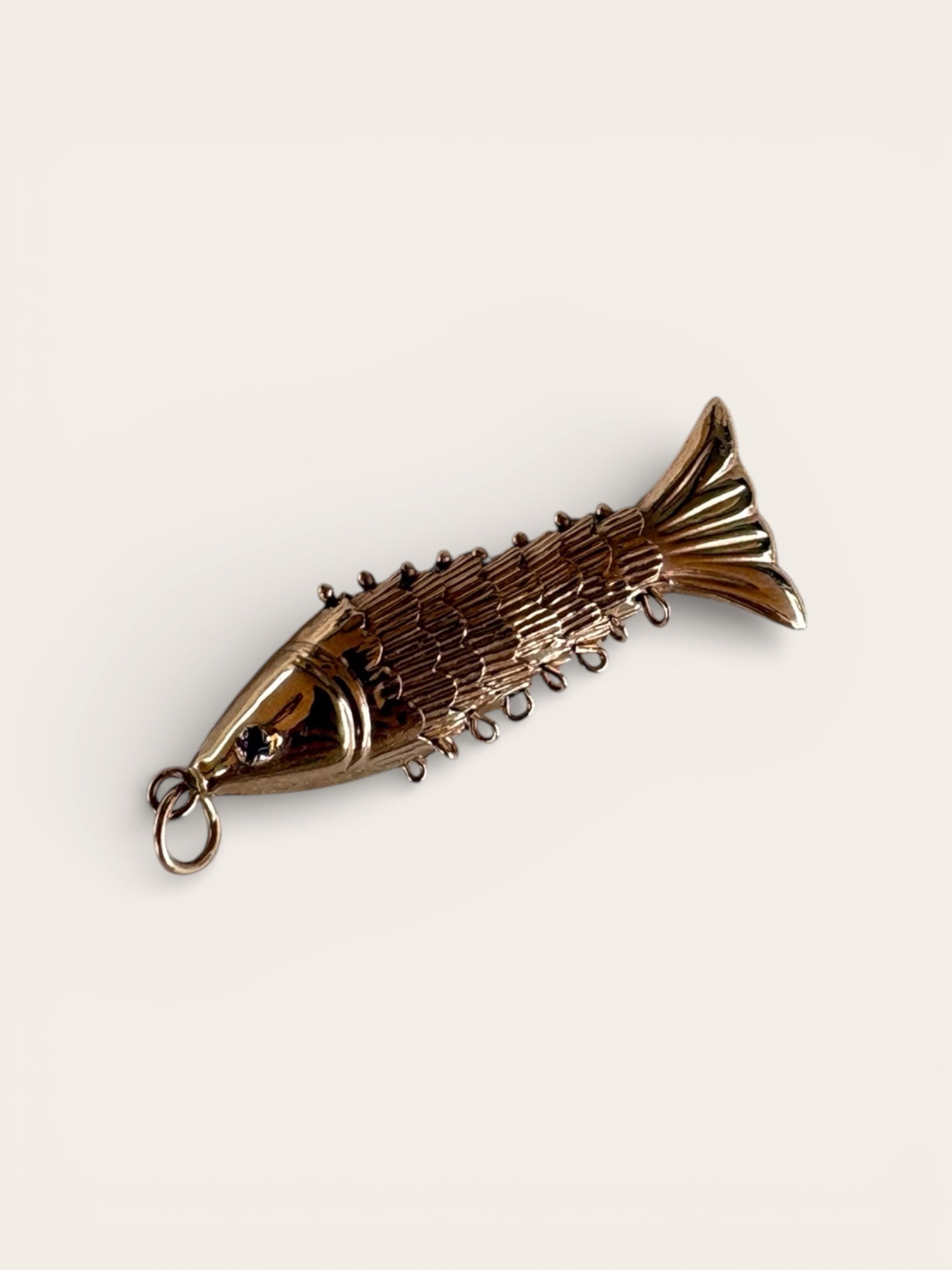 Articulated fish rose gold